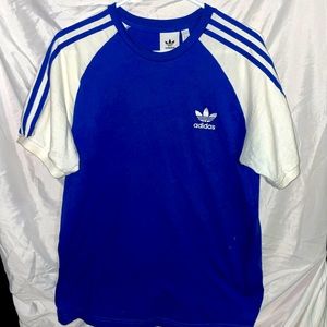 Adidas T-shirt